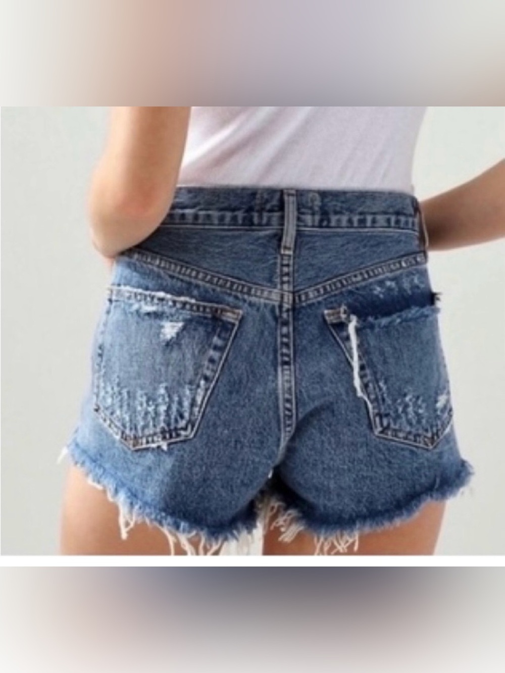 AGOLDE Parker vintage cut off short A026E-811 rocksteady wash Aritzia size 26 - Picture 2 of 10